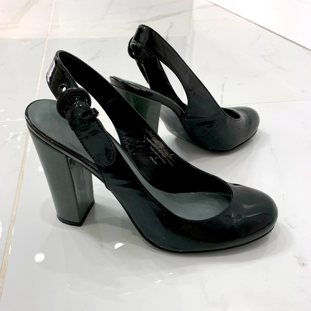 Nine West pumps